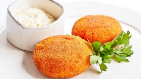 Cottage Cheese and Carrot Cakes