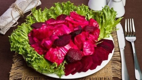 Sauerkraut with Beetroot